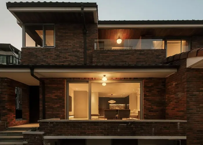 Willa Gangnam Private House 5br Garden Near Coex Seul
