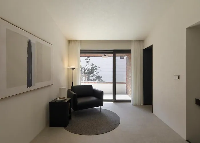 Gangnam Private House 5br Garden Near Coex Seul