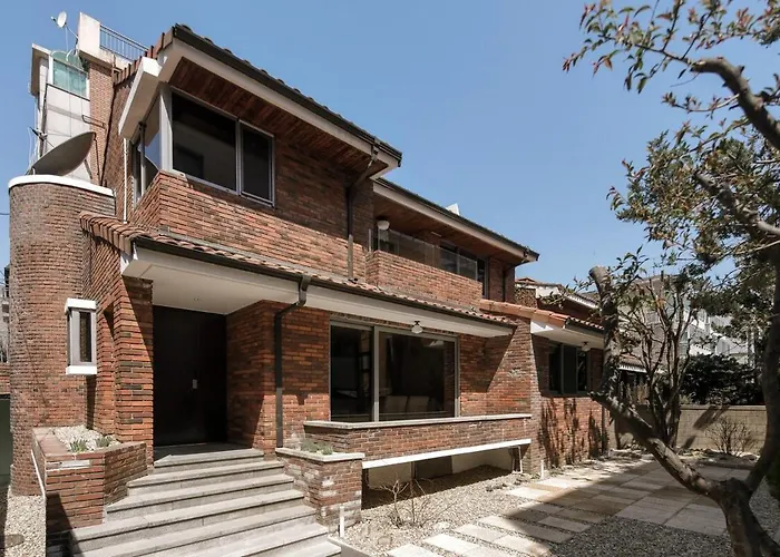 Gangnam Private House 5br Garden Near Coex Seul
